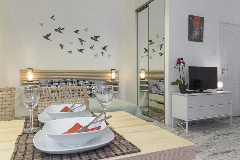Standard Apartment By Hi5-Liszt Ferenc Square * Budapest